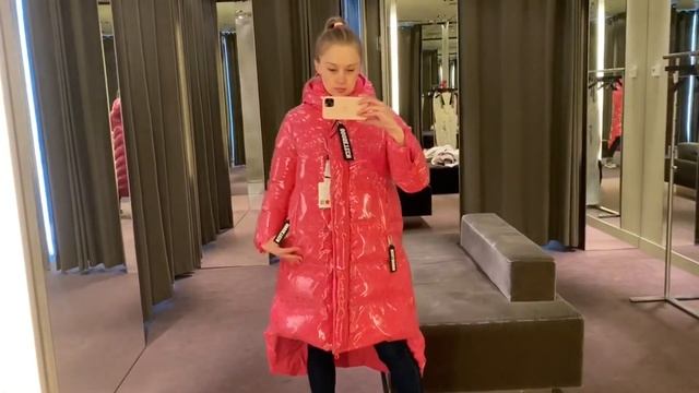 ZARA, 12storeez, UNIQLO, ЦУМ - ОБЗОР. ПРИМЕРКА. ЦЕНЫ. Пуховики от 3 500 до 450 000 т.р. смотреть онлайн