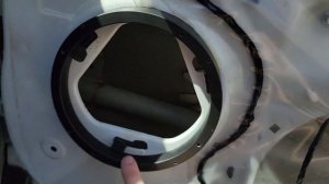 Замена штатных динамиков в Mitsubishi ASX на DL Audio Gryphon Pro 165 Midbass