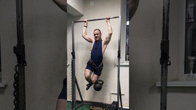 Подтягивание с гирей 16 кг смотреть онлайн
