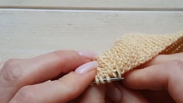 Закрытие скрещенной резинки 1х1 иглой. смотреть онлайн