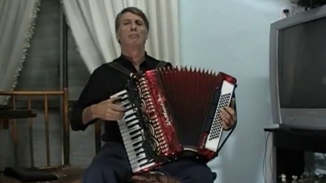MIS HARAPOS.wmv caballero del ensueño , instrumental acordeon jose maria. смотреть онлайн