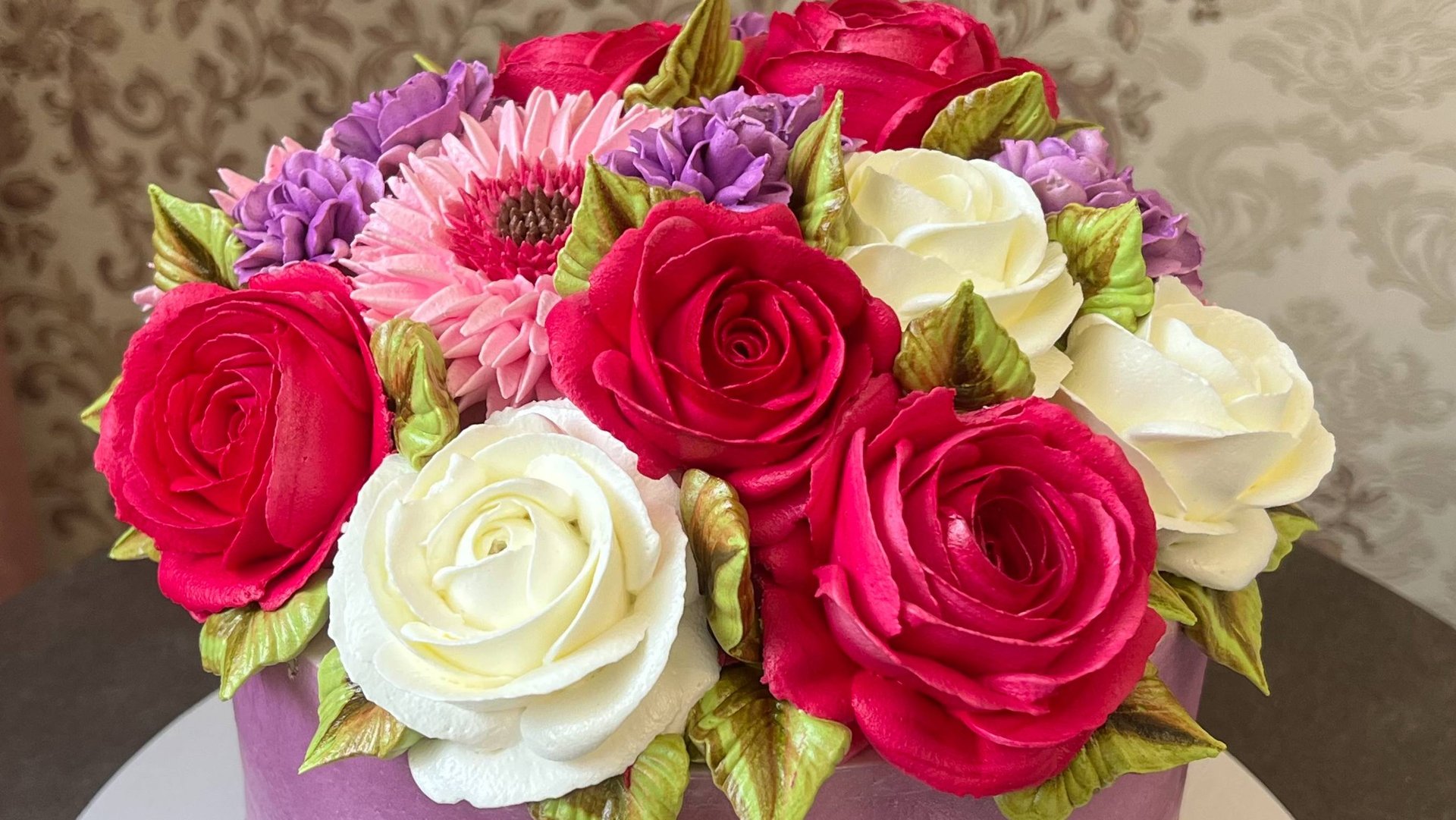 Украшение торта цветами из крема! смотреть онлайн