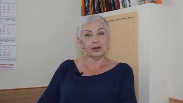 Хочешь выйти замуж - стань риэлтором ! Дефицит общения, самоизоляция - это не для риэлтора :) смотреть онлайн