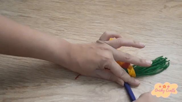 Amazing Woollen Craft ideas|Easy DIY 4 color tassels|Wool flowers|Woollen Crafts|Quicky Crafts смотреть онлайн