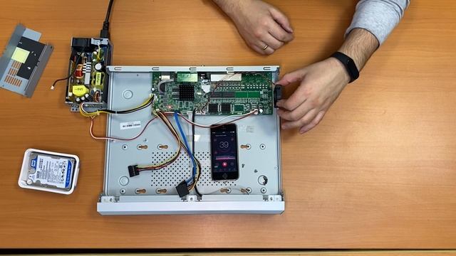 Шум вентилятора видеорегистратора Hikvision смотреть онлайн