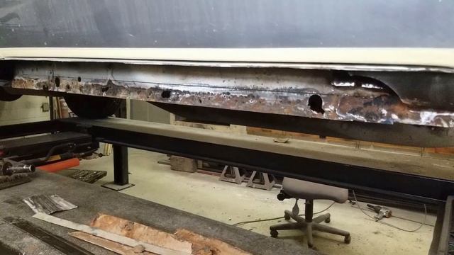 How NOT to Kick and Fill! Repair Rocker Panels RIGHT! 1993 Dodge Ram D250 Truck смотреть онлайн