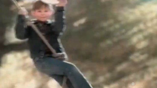 Chevy Suburban Commercial (2001) смотреть онлайн