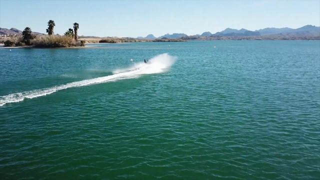 Tyron Motzouris ripping on his GP1 смотреть онлайн
