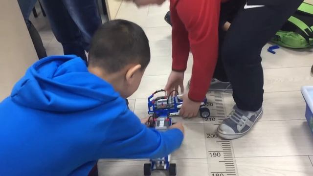 Лего студия, самосвал смотреть онлайн