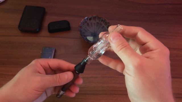 How to Use Water Bong with the Hippie Pipe X смотреть онлайн