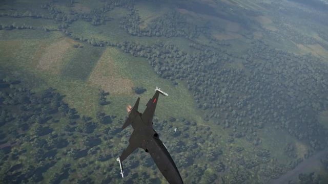 Doing Ridiculous Manoeuvres In The F-5C (War Thunder) смотреть онлайн