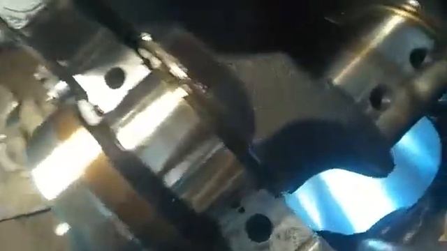 Восстановление е53 m62b44tu (часть 12) Установка 2-го верхнего полукольца коленвала m62b44tu смотреть онлайн