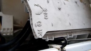 Как легко снять пружину на барабане стиральной машины.