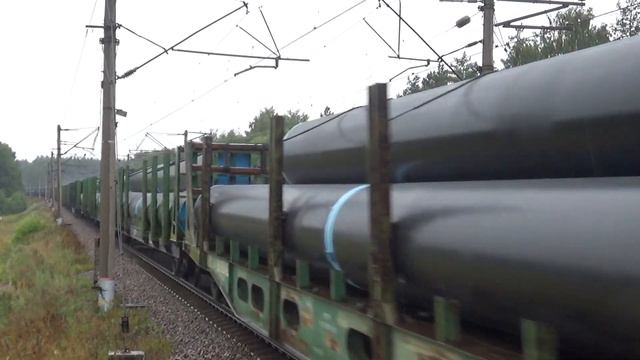 Электровоз ВЛ80С-814/793 с грузовым поездом смотреть онлайн