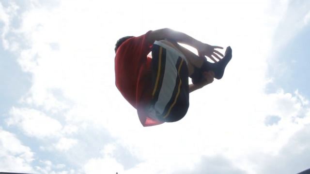 "Mini" Day Tramp Edit 2012 || SEA5ON FIVE {HQ} смотреть онлайн