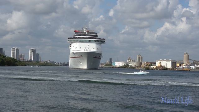 Carnival Pride Departing Tampa, FL on April 1, 2023 in 4K смотреть онлайн