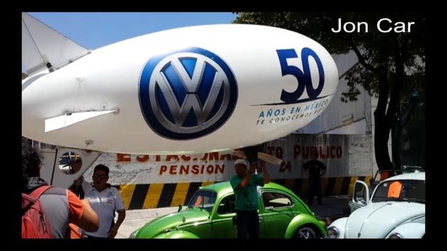 Caravana 50 años Volkswagen en México DF смотреть онлайн