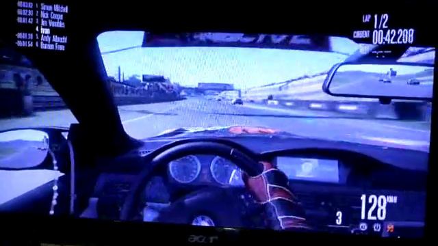 NFS gaming on Acer Aspire 5740 G laptop смотреть онлайн