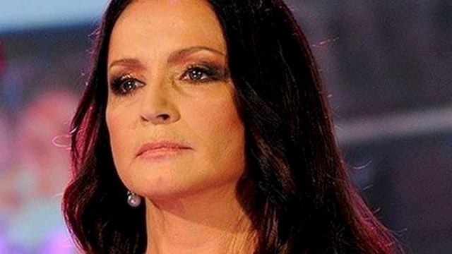 “Лечится от онкологии”! Директор Ротару прокомментировал критическое состояние певицы смотреть онлайн