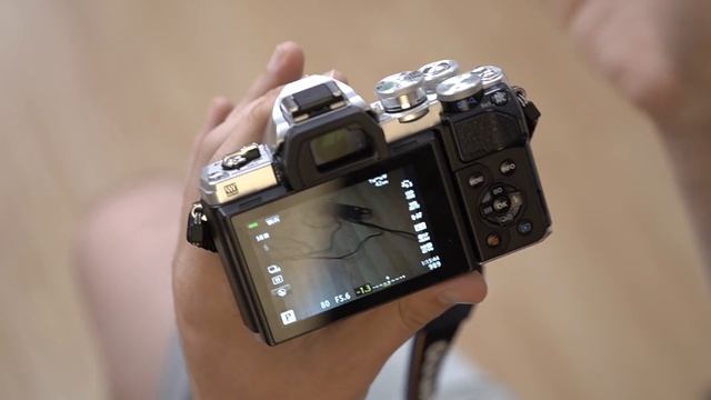 Guía de uso Olympus OM-D Em10 Mark III | Antonio Garci смотреть онлайн