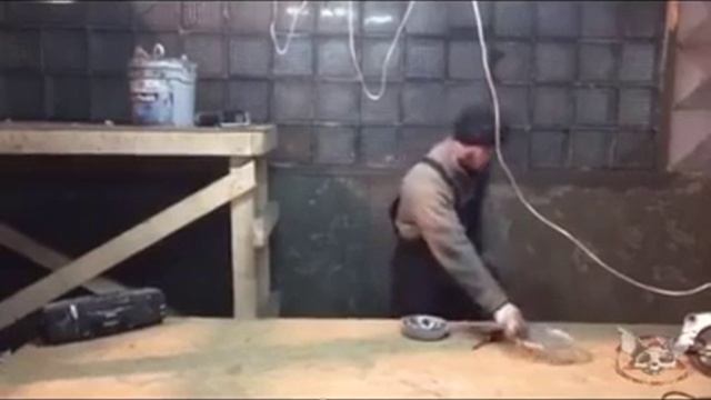 radio hammer off смотреть онлайн