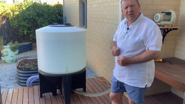 400 Litre Cone Bottom Compost Tea Brewer Demonstration смотреть онлайн