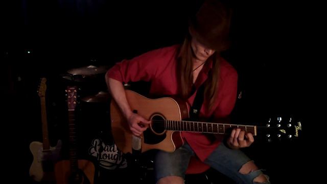 Vitaliy Bad Enough - Is there anybody out there? (Pink Floyd cover) смотреть онлайн