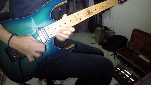 Improvising on Kiko Loureiro’s Song смотреть онлайн