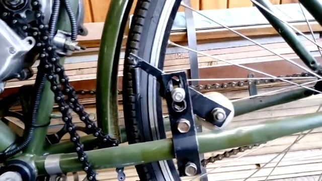 Пробую завести свой мотовелосипед с двигателем Д6 . смотреть онлайн