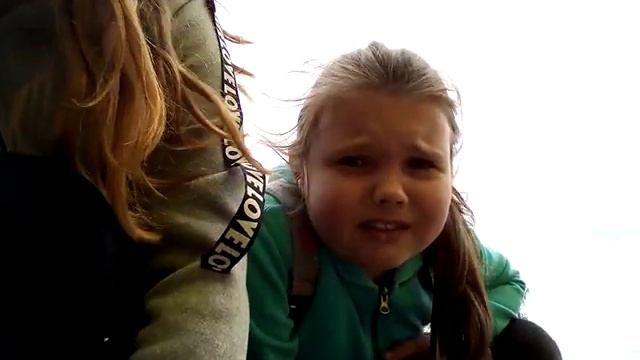 Едим жёлуди? на улице так противно смотреть онлайн