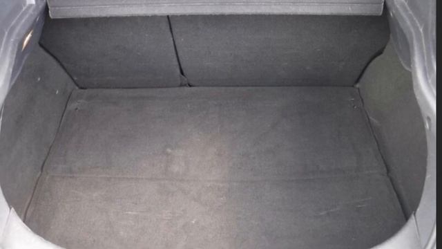 2010 RENAULT MEGANE 1.6 16v DYNAMIQUE TOMTOM 3dr COUPE смотреть онлайн