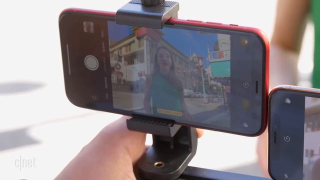 iPhone XR vs. iPhone XS camera comparison смотреть онлайн