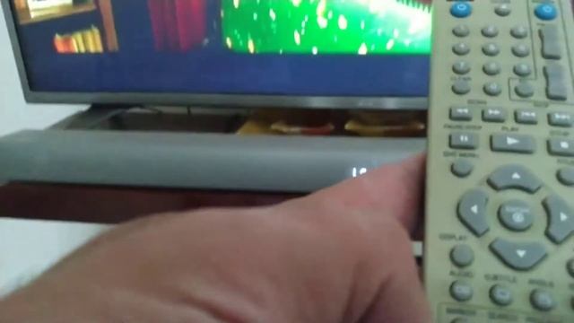 DVD LG - Modelo DV140 смотреть онлайн