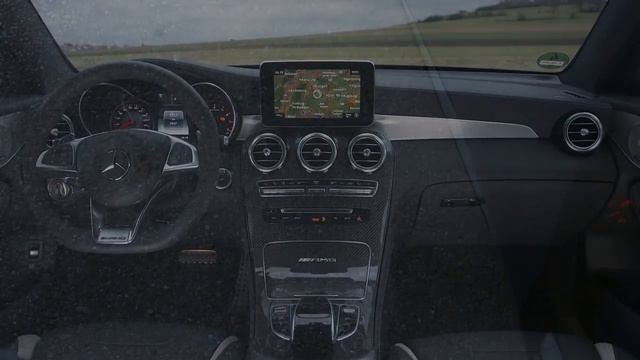 2018 Mercedes-AMG GLC 63 INTERIOR Highlights (SUV & Coupe) смотреть онлайн