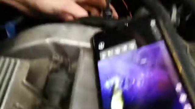 Как извлечь заломанный болт в труднодоступном месте смотреть онлайн