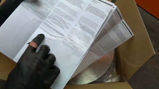 Замена передних тормозных дисков, колодок, тормозной жидкости, прокачка тормозов Форд Мондео 3 смотреть онлайн