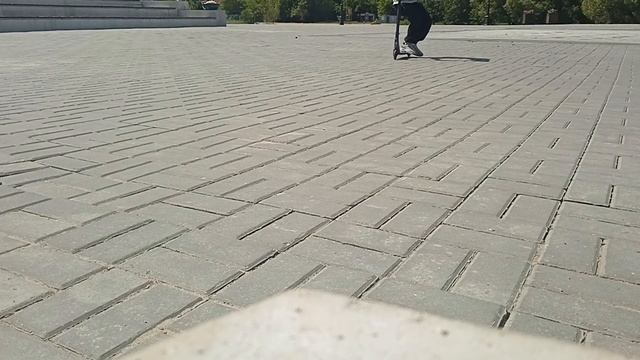 трюки на самокате TECH TEAM смотреть онлайн