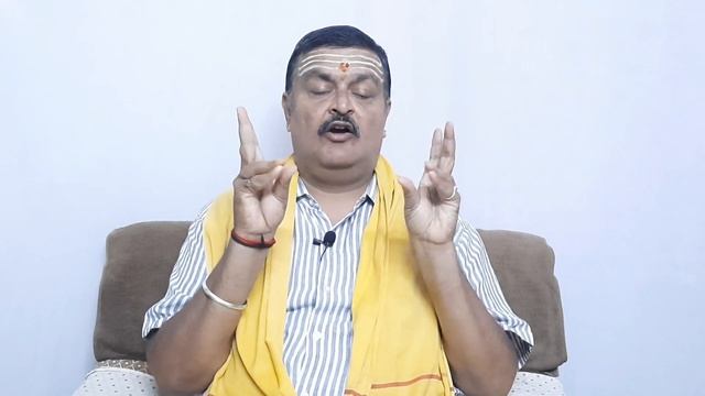 आकर्ष mudra[Trailokya mohini mudra]mudra fordhyan forattracting god/goddess blessing@BrijnaariSumi смотреть онлайн