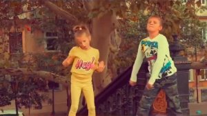 Клипы под песню,,?Цвет настроения Жёлтый?Мисс Николь?