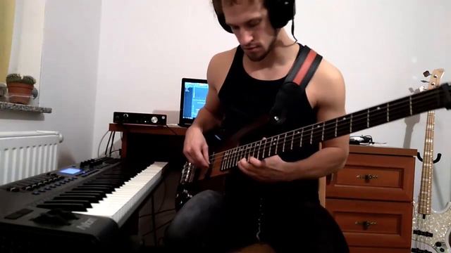 bass guitar live looping (ain't no sunshine) impro смотреть онлайн