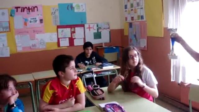 20 y más... Noticias deportivas. Noemí, medalla en Gimnasia rítmica. смотреть онлайн