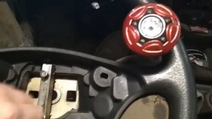 калина. снять прикипевший руль