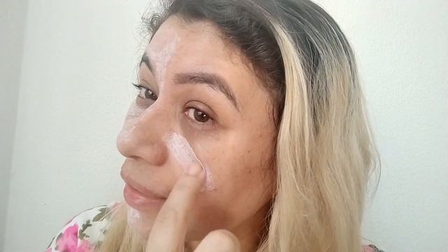 TRIPLO ESFOLIANTE FACIAL DE ARGILA ROSA Clearkin Avon 2023 lançamento! смотреть онлайн