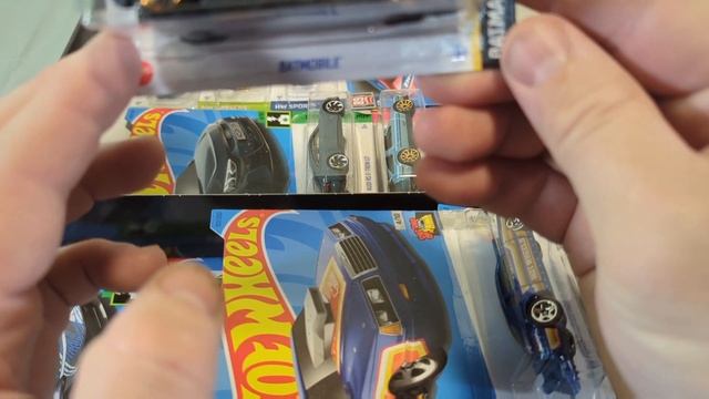 Hot Wheels Amazon Black Box Case E Unboxing смотреть онлайн