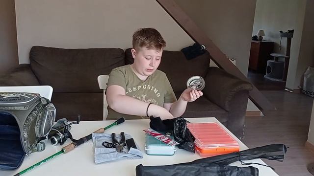 Как я собираюсь на рыбалку на спиннинг с берега? смотреть онлайн