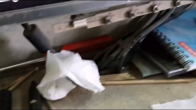 BAD MASTERS --- ДАЙ ДУРАКУ СТЕКЛЯННЫЙ ==Й ОН ЕГО РАЗОБЬЕТ ДА ЕЩЕ РУКИ ПОРЕЖЕТ смотреть онлайн