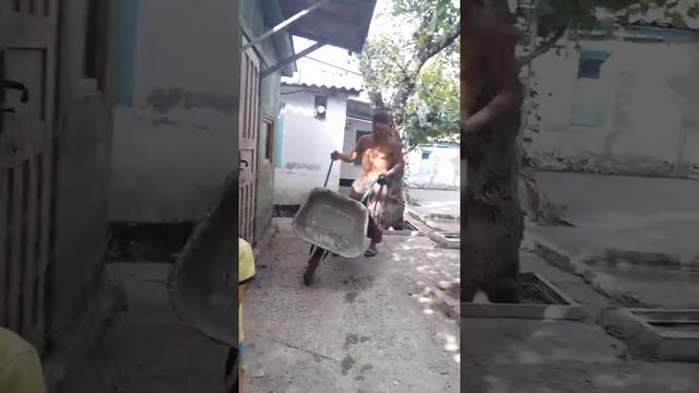 Русский выучил цыганскому смотреть онлайн