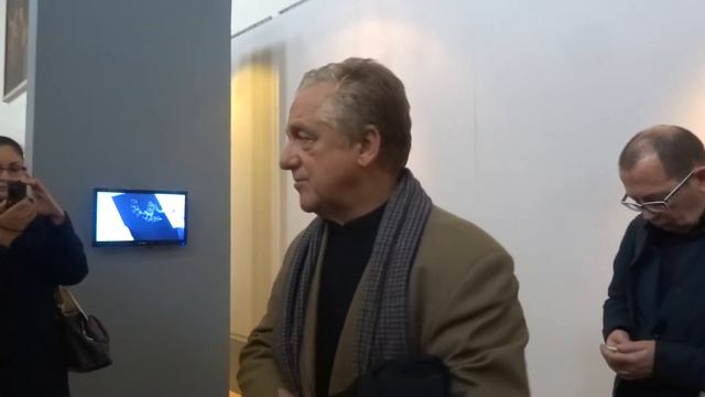 Профессор Иван Говорков даёт пояснения к выставке смотреть онлайн