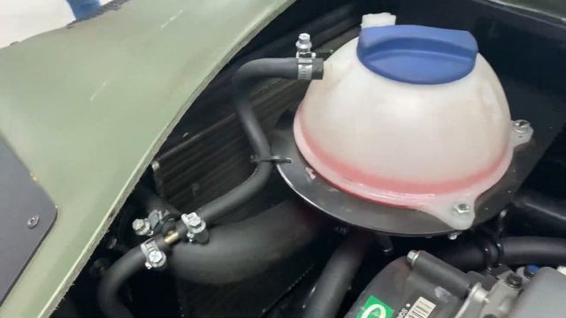 TINGER ARMOR W8 V800 смотреть онлайн