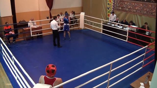 Первенство Дагестана по боксу среди юношей 2000-2001 годов рождения смотреть онлайн